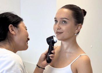 Kontrola znamének dermatoskopem
