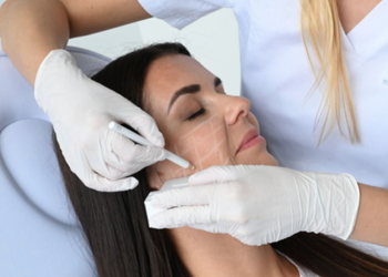 Liftera spodní části obličeje vč. podbradku